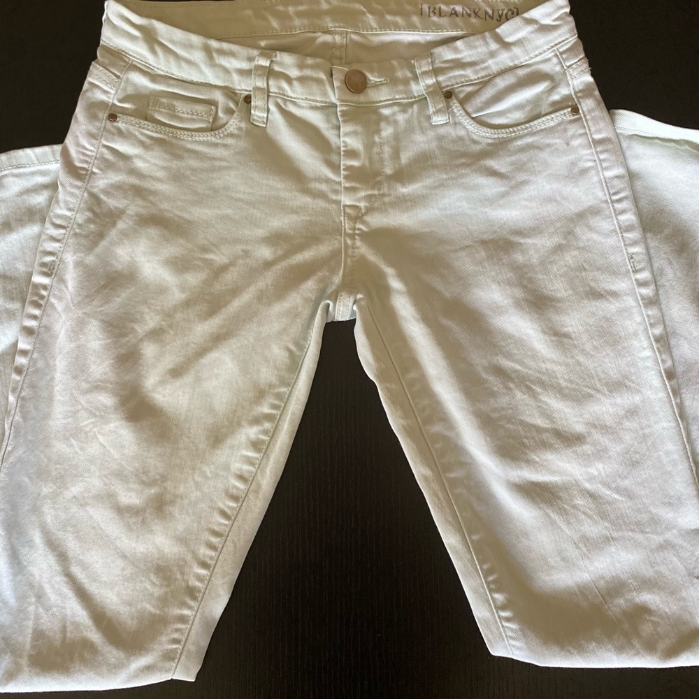 Blank NYC Women’s jeans🤍